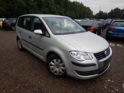 Volkswagen Touran 1.9 TDI - Внос автомобили- NextCom Auto